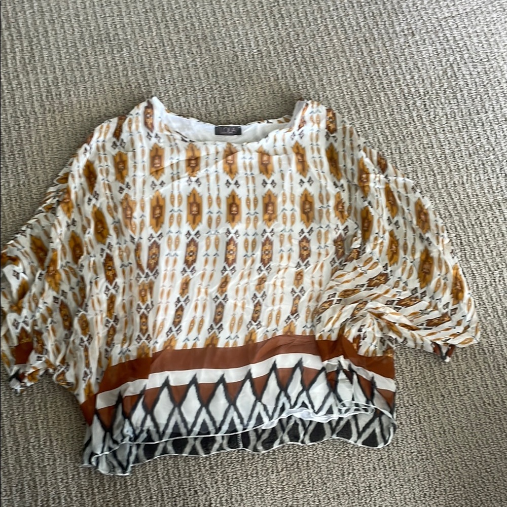 Lola Brown and White Patterned Top